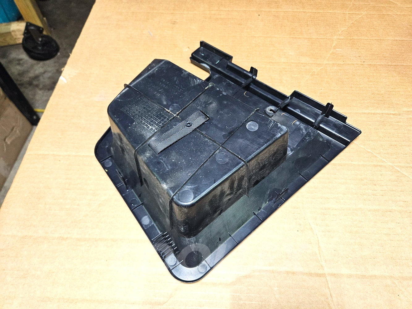 2006-13 Lexus Is250 Trunk Box Rear Lh 64742-53040 Oem Used