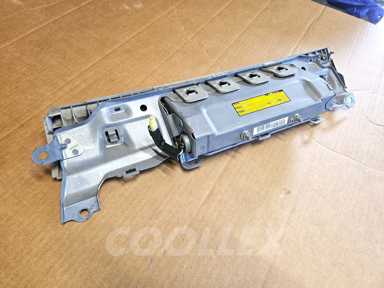 09-10 Lexus Is250 Front Rh Passenger Knee Airbag 73990-53020-B1 Gray Oem Used