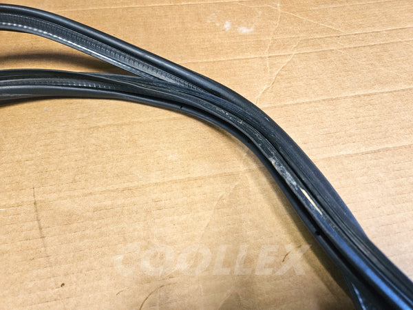 2006-13 Lexus Is250 Trunk WeatherStrip Seal 64461-53020 Oem Used