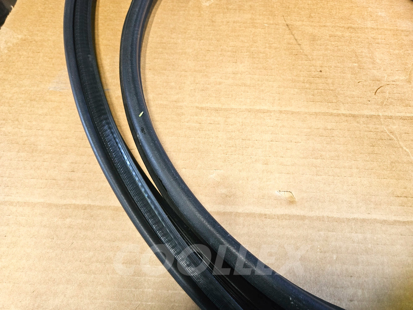 2006-13 Lexus Is250 Trunk WeatherStrip Seal 64461-53020 Oem Used