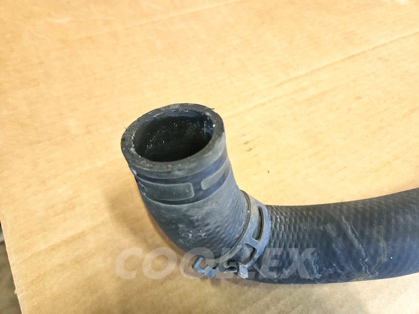 06-13 Lexus Is250 Is350 Lower Radiator Cooling Hose 16572-31250 Oem Used