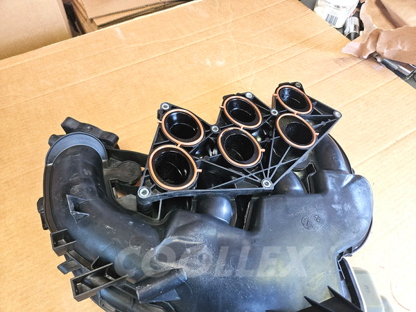 2006-15 Lexus Is250 Intake Plenum 17190-31071 Oem Used (Needs Repair)