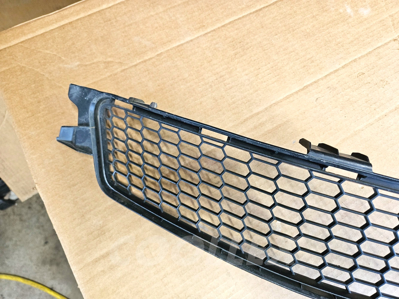09-10 Lexus Is250 Lower Bumper Grille 53113-53010 Oem Used