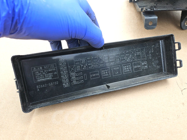 06-13 Lexus Is250 Is350 Front Right Pas Fuse Relay Box Unit 82662-53102 Oem Used