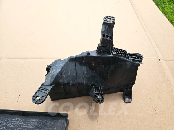 06-13 Lexus Is250 Is350 Front Right Pas Fuse Relay Box Unit 82662-53102 Oem Used