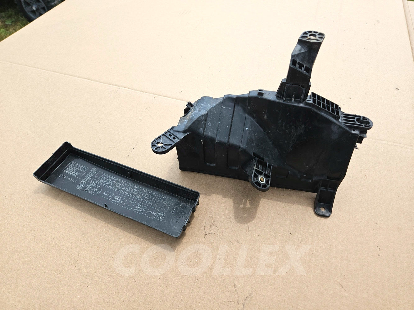 06-13 Lexus Is250 Is350 Front Right Pas Fuse Relay Box Unit 82662-53102 Oem Used