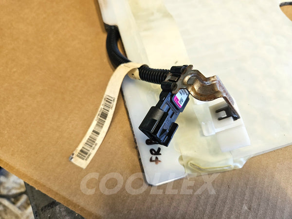 06-13 Lexus Is250 Front Rh Passenger Seat Occupant Detector Pad Oem Used 89105-0W050