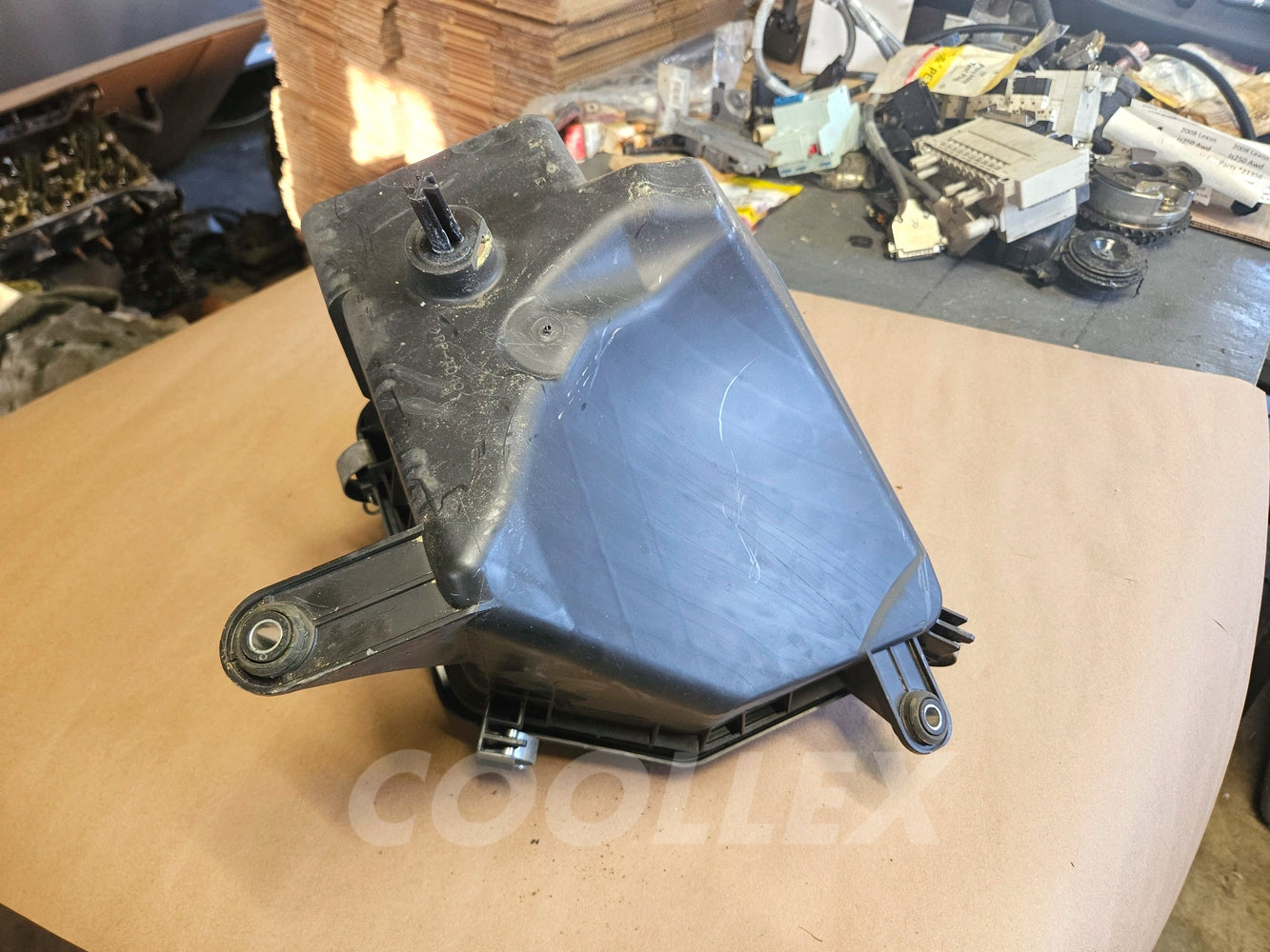 2006-15 Lexus Is250 Air Cleaner Box Air Box Intake 17700-31642 Oem Used