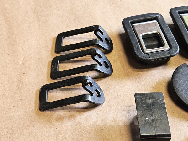 06-2013 Lexus Is250 Luggage Compartment Hooks Trunk Hardware 66311-30010 Oem Used