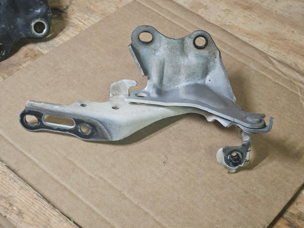 For Lexus IS250/IS350 2006-2013 Hood Hinge Passenger White 53410-53020 Oem Used