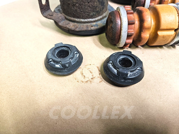 06-2013 Lexus Is250 Rear Strut Mounts 48750-30150 Oem Used