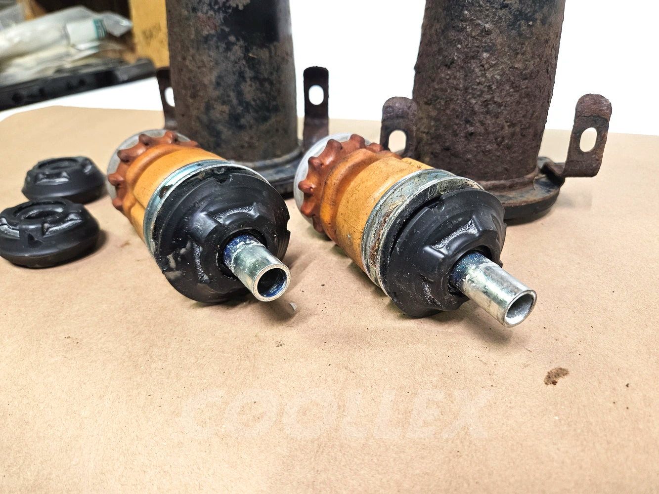 06-2013 Lexus Is250 Rear Strut Mounts 48750-30150 Oem Used