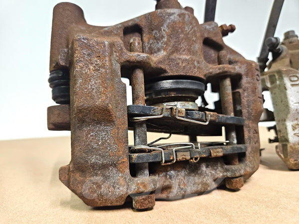 06-2013 Lexus Is250 Rear Brake Calipers 47830-53051, 47850-53051 Used
