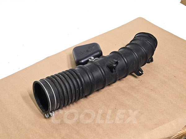 06-2013 Lexus Is250 Intake Hose Air Cleaner w/Resonator 17881-31120, 17893-31020 Oem Used