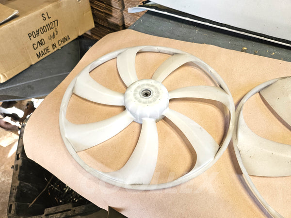 06-15 Lexus Is250 Radiator Cooling Fan Blades Lh, Rh 16361-31350 16361-31340 Oem Used