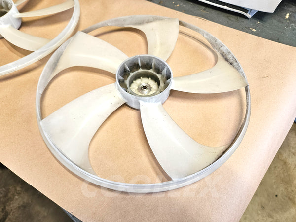 06-15 Lexus Is250 Radiator Cooling Fan Blades Lh, Rh 16361-31350 16361-31340 Oem Used
