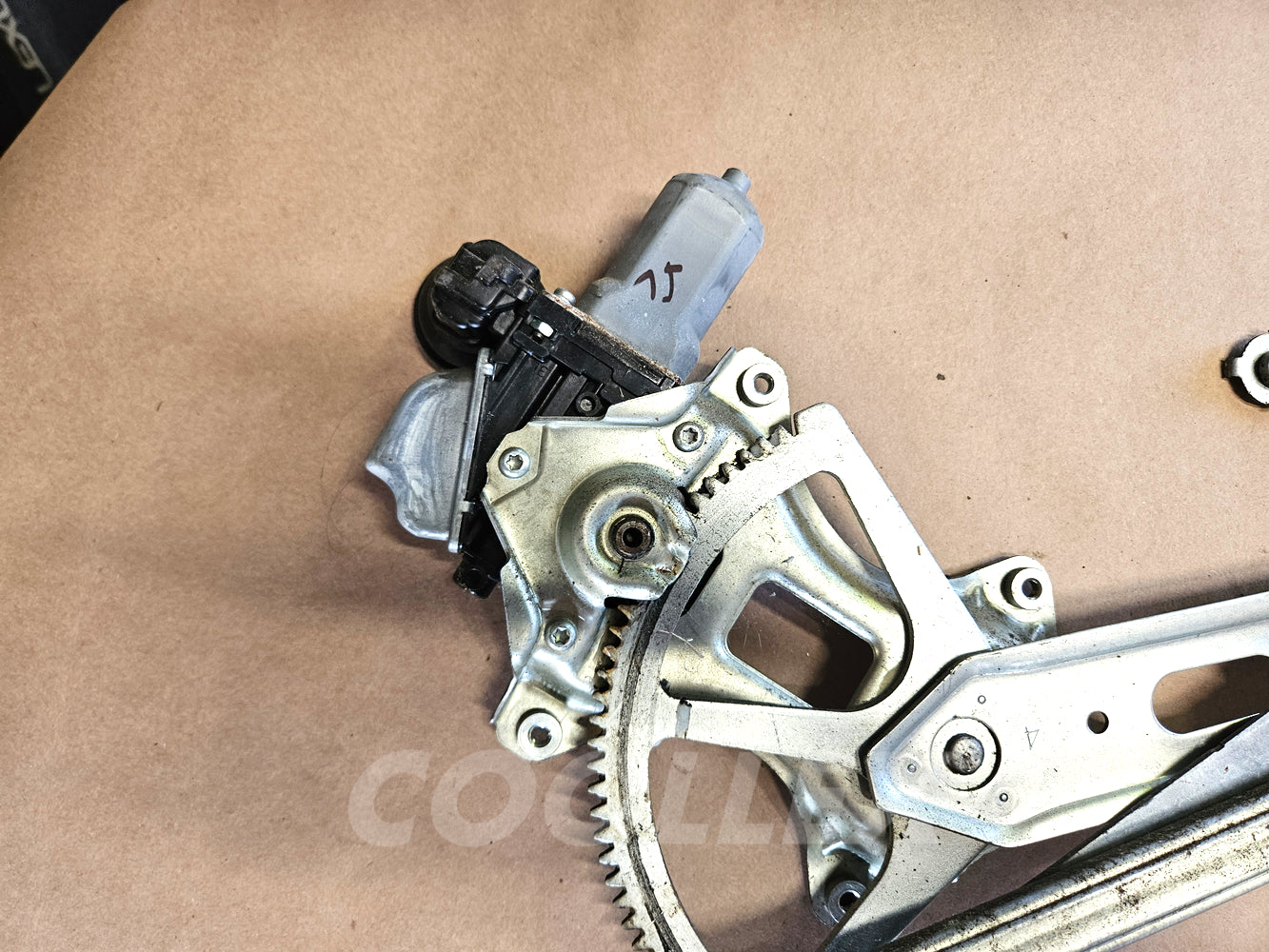 09-13 Lexus Is250 Front Lh Driver Window Motor w/Regulator 85720-53051 Oem Used