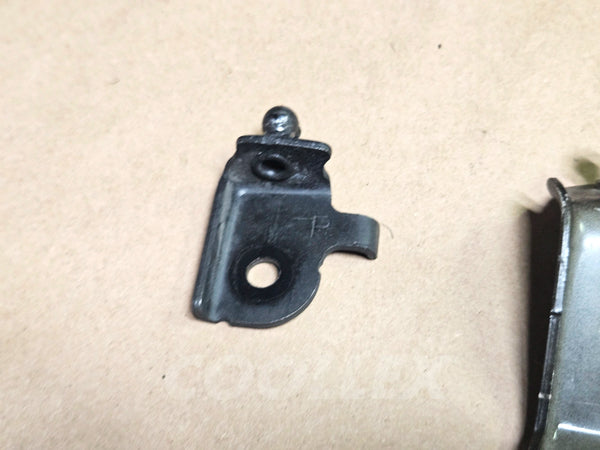 06-13 Lexus Is250 Is350 Left Hood Cylinder Strut Mounts 53482-53010, 53337-53010 Oem Used
