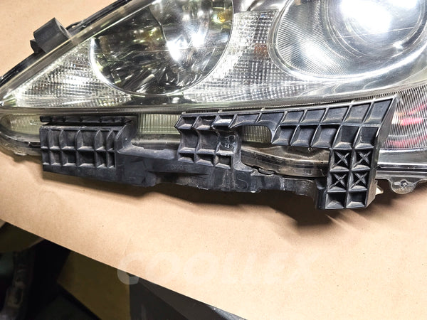 06-11 Lexus Is250 Lh Driver HID Headlight Complete 81070-53341 Oem Used