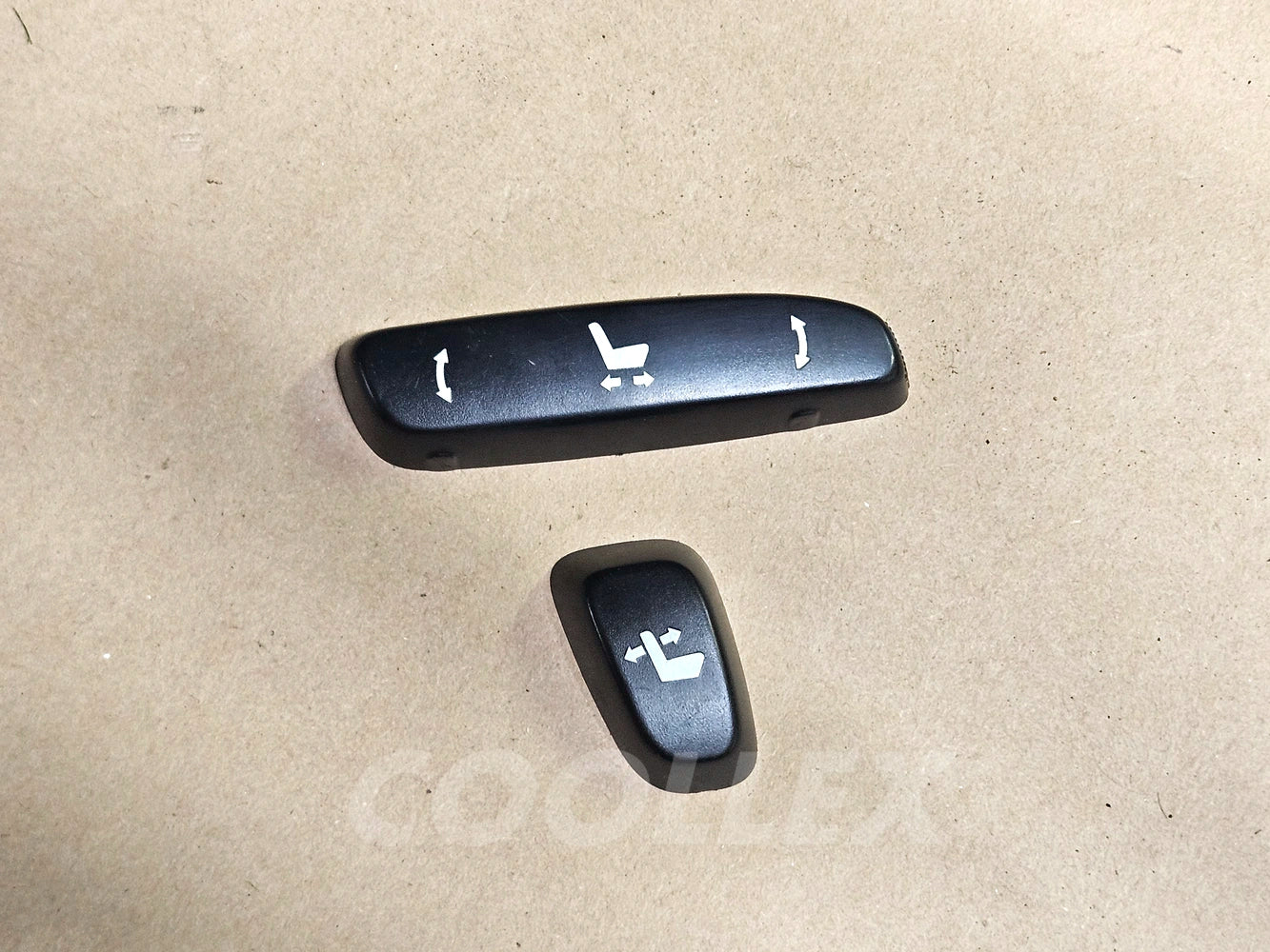 06-2013 Lexus Is250 Front Rh Seat Knob Buttons 84921-0E050, 84921-0E070 Oem Used