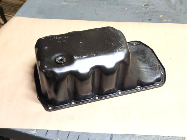 07-2016 Mini Cooper 1.6L Oil Pan 11-13-7-550-483 Oem Used