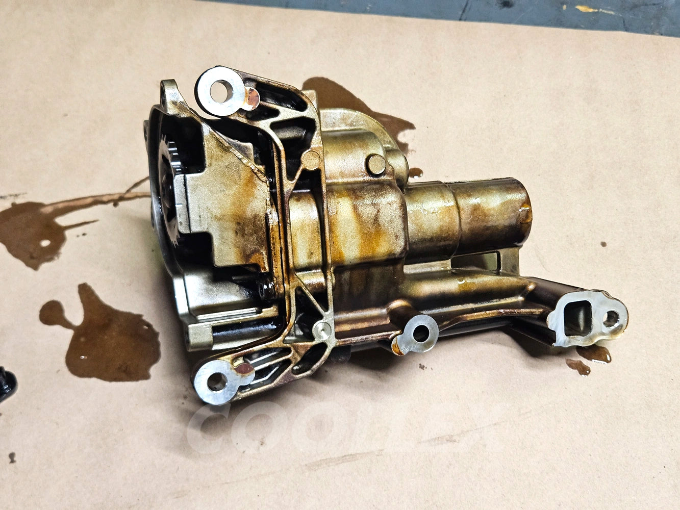 07-2016 Mini Cooper 1.6L Oil Pump 11-41-7-647-376 Oem Used