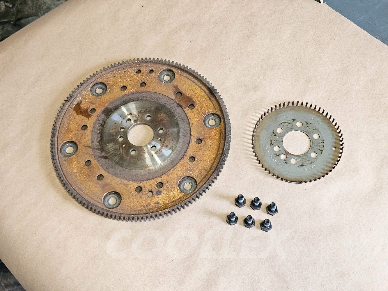 07-16 Mini Cooper Drive Plate Flywheel 11-22-7-557-239 Oem Used