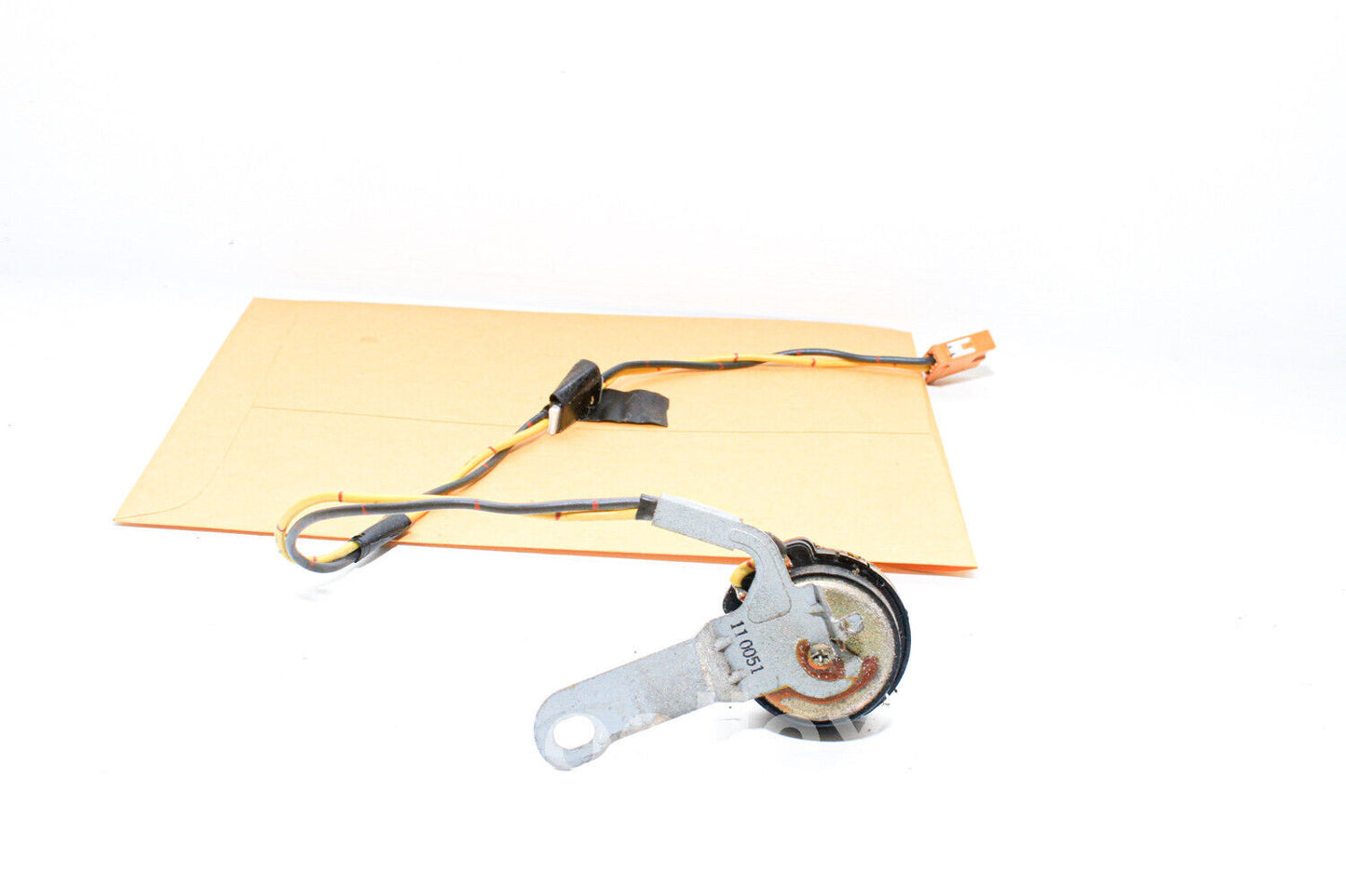 98-05 Lexus Gs300 Front Lh Door Tweeter Speaker 86160-3a350 Oem Used