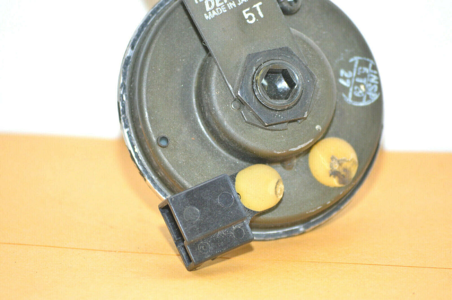 98-05 Lexus Gs300 Gs400 Security Horn 86510-30580 Oem Used