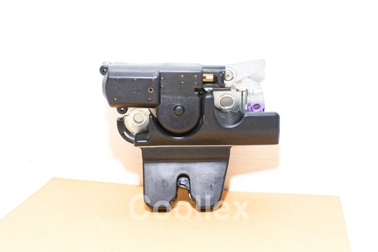 00-05 Lexus Gs300 Trunk Lock Latch 64600-30180 Oem Used