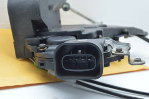 01-05 Lexus Is300 Front Rh Door Lock Latch Actuator 69110-53020 Oem Used