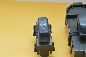 01-05 Lexus Is300 Front Rh Lock, Window Switch 84930-47011-C0, 84030-53010-C0 Oem Used