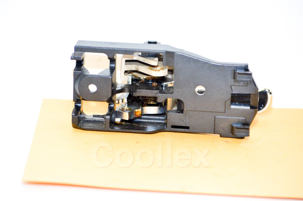 01-05 Lexus Is300 Right Door Inside Handle Ivory 69205-47010-A1 Oem Used