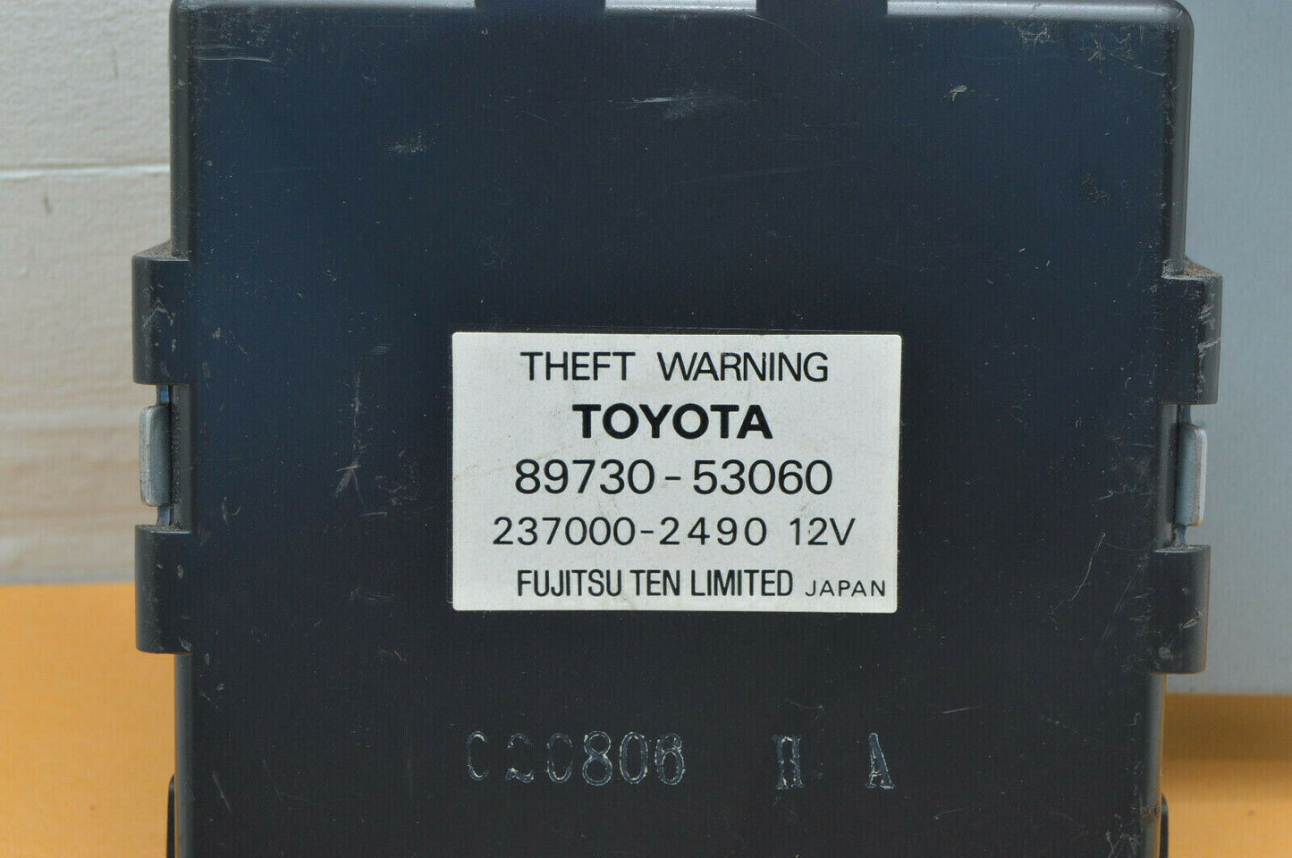 01-05 Lexus Is300 Theft Warning Control Module Computer 89730-53060 Oem Used