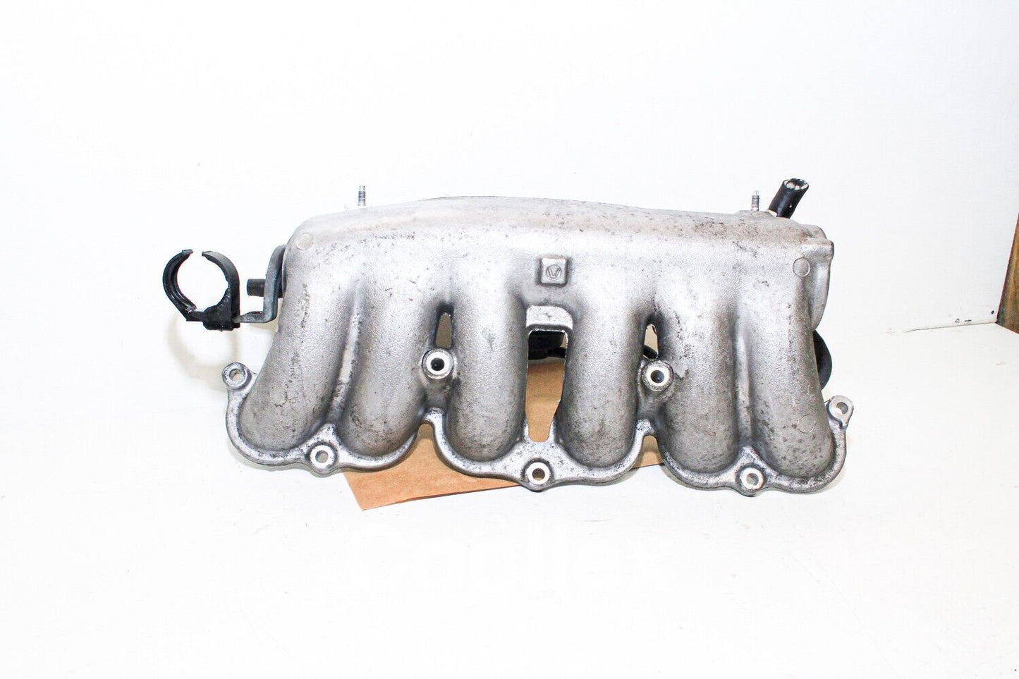 01-05 Lexus Is300 Upper Air Intake Manifold Plenum 17109-46091 Oem Used