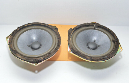 02-05 Lexus Is300 Wagon Rear Quarter Speakers 86160-53150, 86160-53160 Oem Used