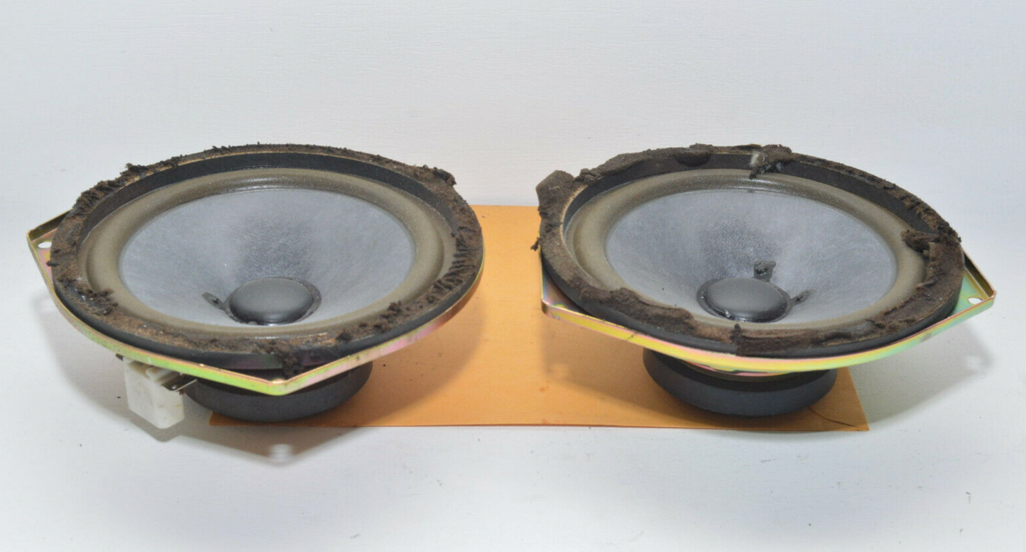 02-05 Lexus Is300 Wagon Rear Quarter Speakers 86160-53150, 86160-53160 Oem Used