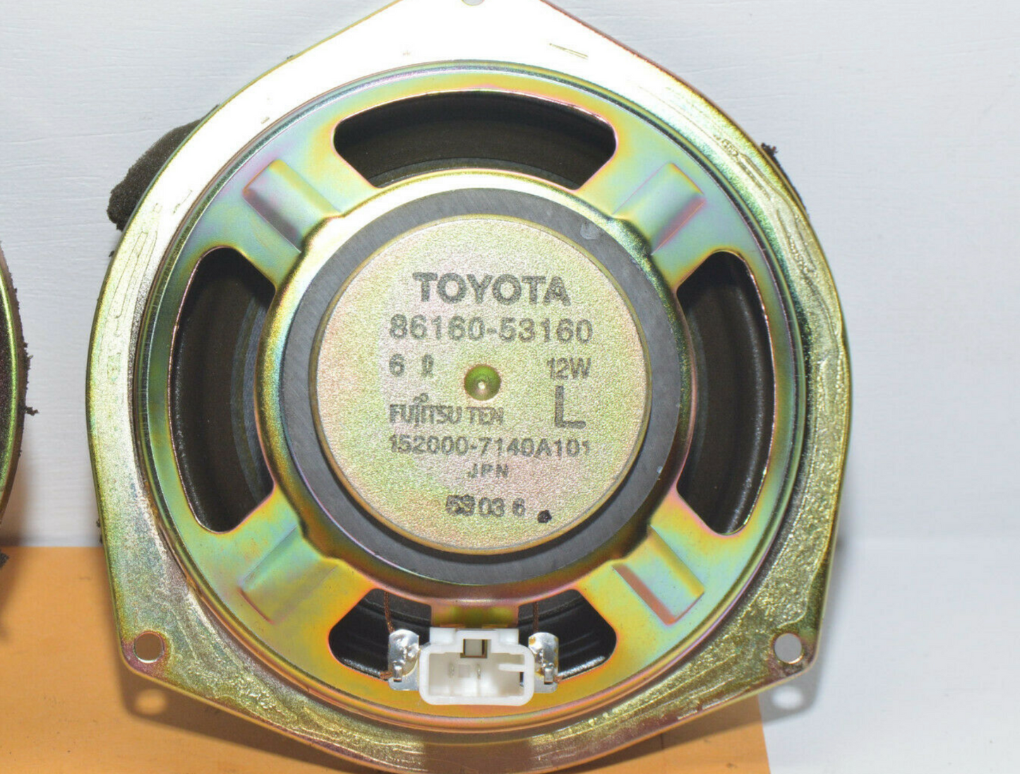 02-05 Lexus Is300 Wagon Rear Quarter Speakers 86160-53150, 86160-53160 Oem Used