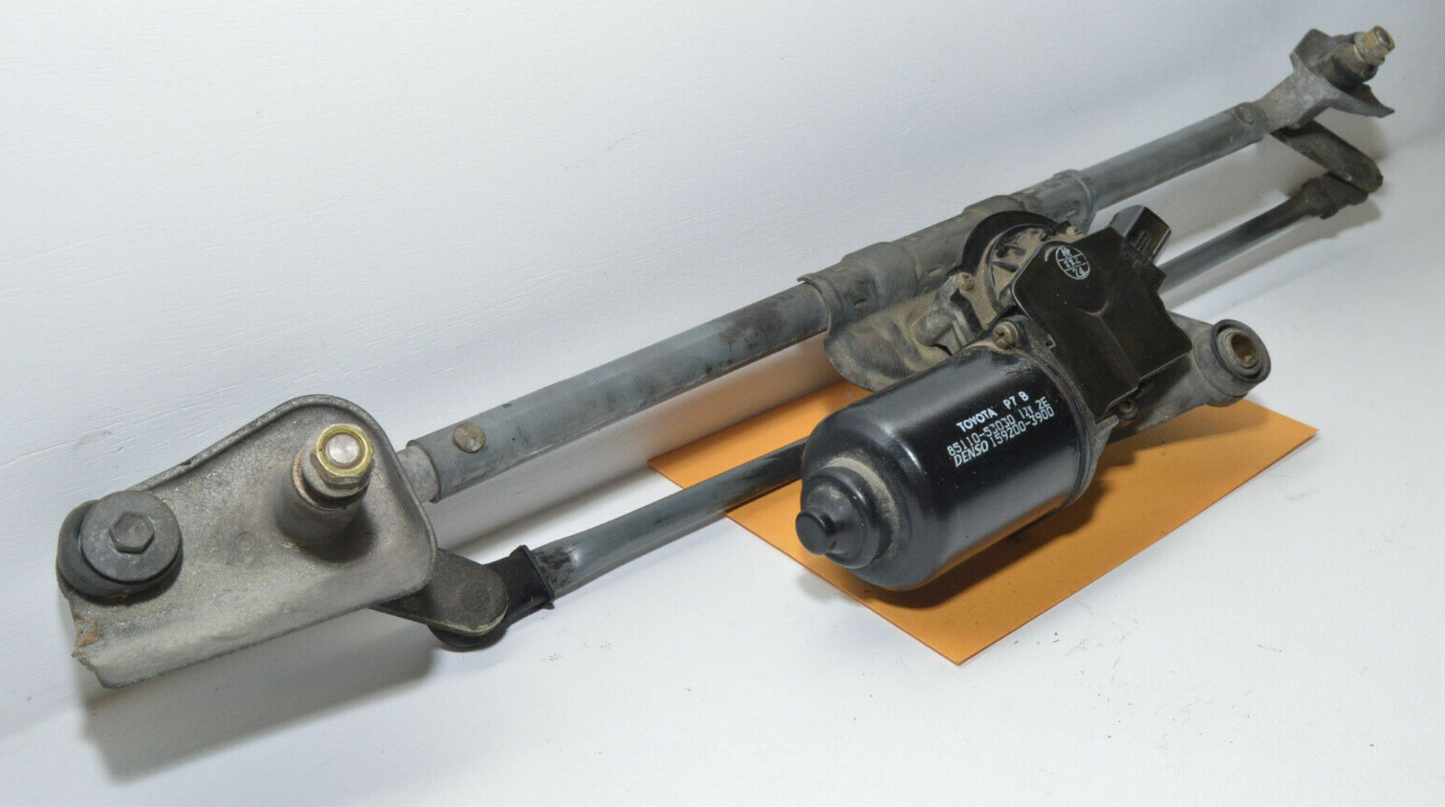 01-05 Lexus Is300 Windshield Wiper Transmission Link w/Motor 85150-53030 Oem Used