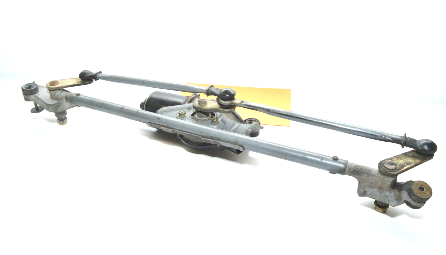 01-05 Lexus Is300 Windshield Wiper Transmission Link w/Motor 85150-53030 Oem Used