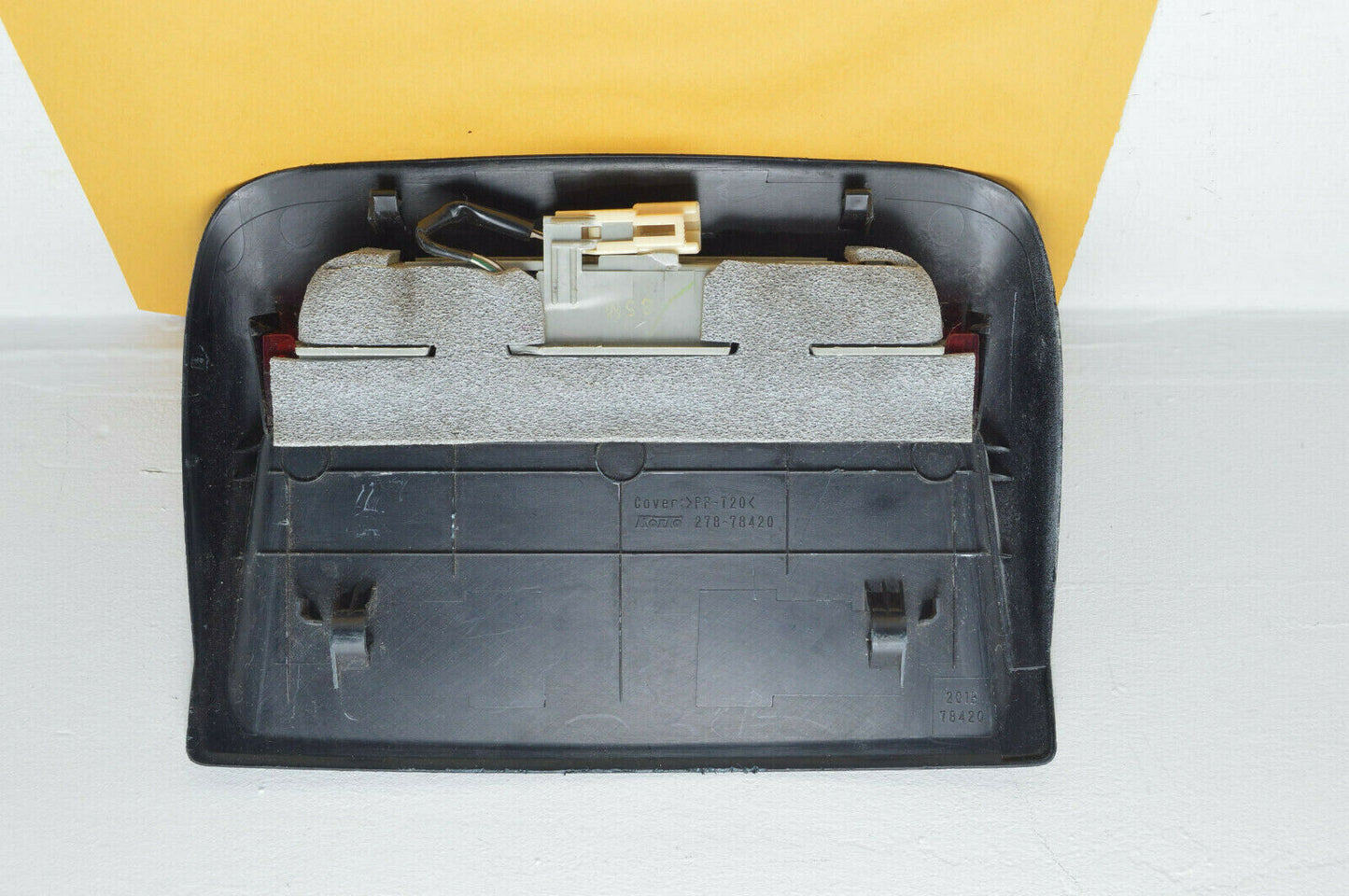 06-08 Lexus Is250 Is350 Rear Third Brake Stop Light 81006-53011-C0 Oem
