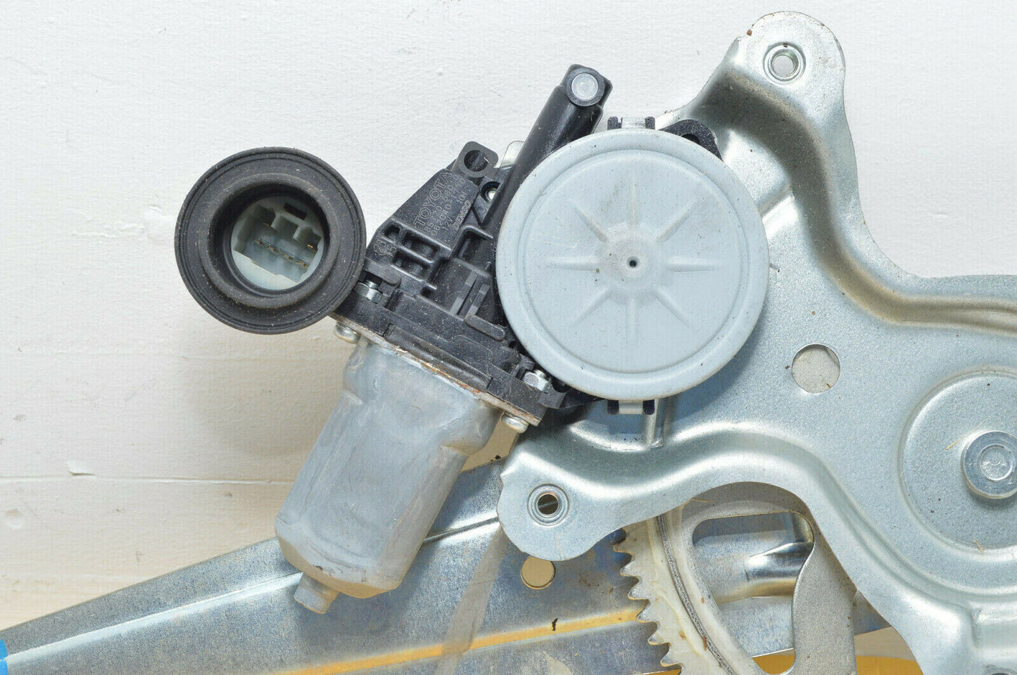 06-08 Lexus Is250 Rear Right Door Window Regulator w/Motor 85720-58010 Oem