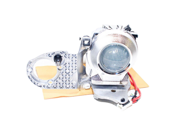 06-09 Lexus Is250 Is350 Left Headlight Bulb Lens HID For 81170-53270 Oem Used