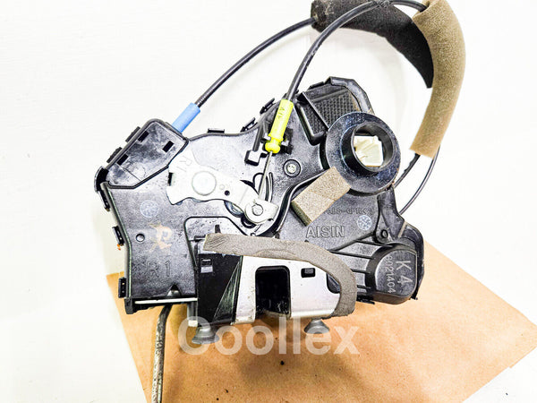 06-13 Lexus Is250 Front Right Door Latch 69030-53100 Oem Used