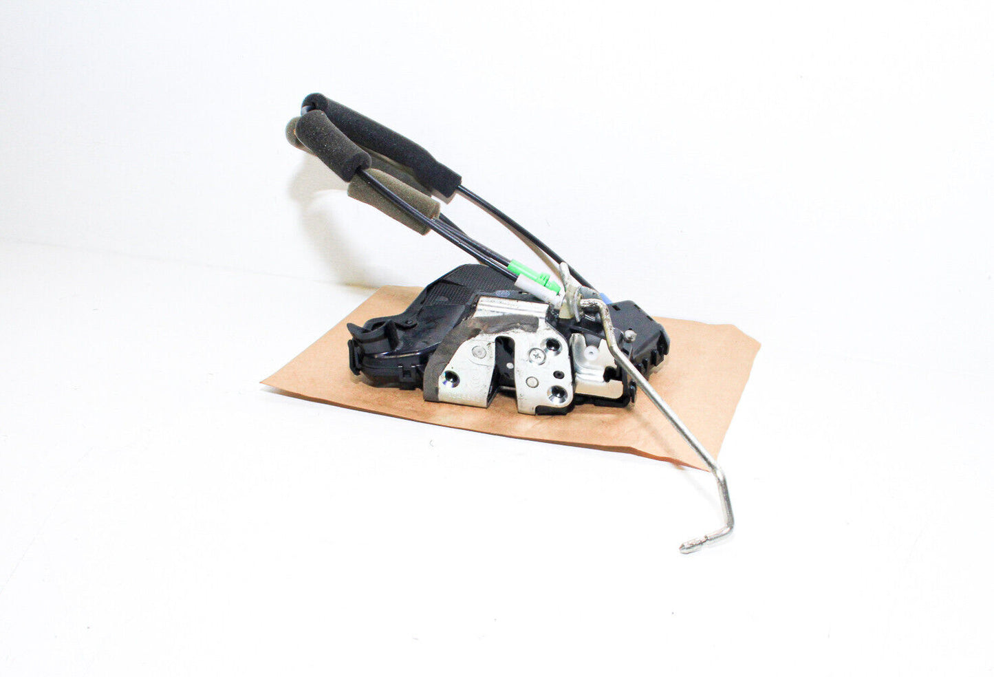 06-13 Lexus Is250 Front Rh Door Lock Latch 69030-53100 Oem Used