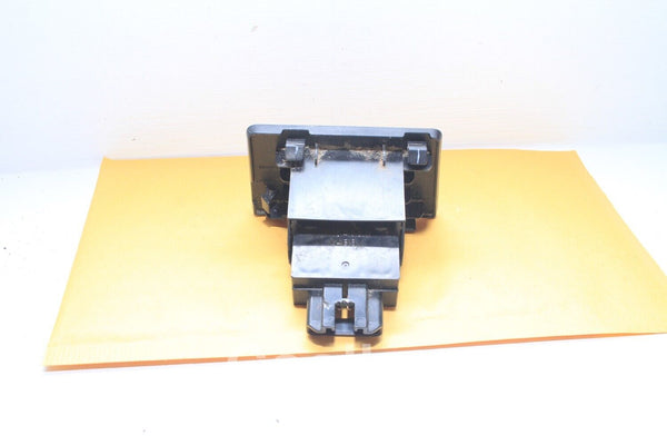 06-13 Lexus Is250 Is350 Trunk Lid Release Switch, Tank Switch 84840-33080 Oem Used