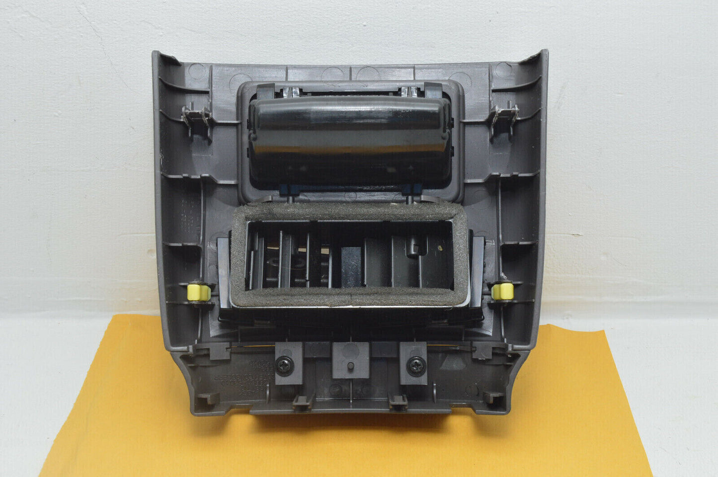09-13 Lexus Is250 Is350 Rear Air Vent w/Ash Tray Brown 58903-53010-E0 Oem Used