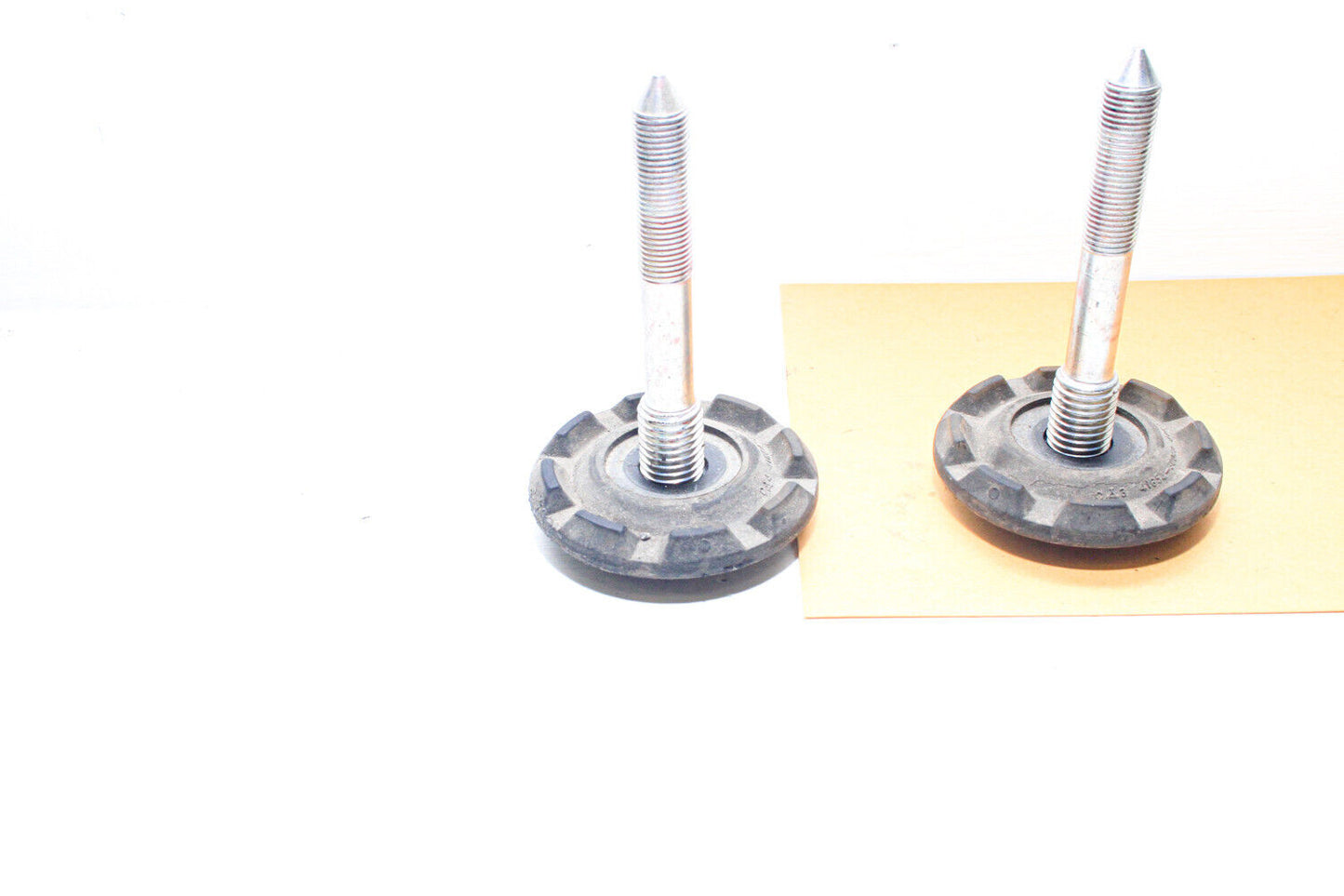 06-13 Lexus Is250 Rear Differential Stoppers W/ Bolt 41654-30040 90109-12081 Oem