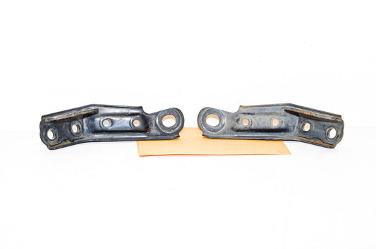 06-13 Lexus Is250 Strut Bar Reinforcement Brackets 57306-30010 57305-30010 Oem Used