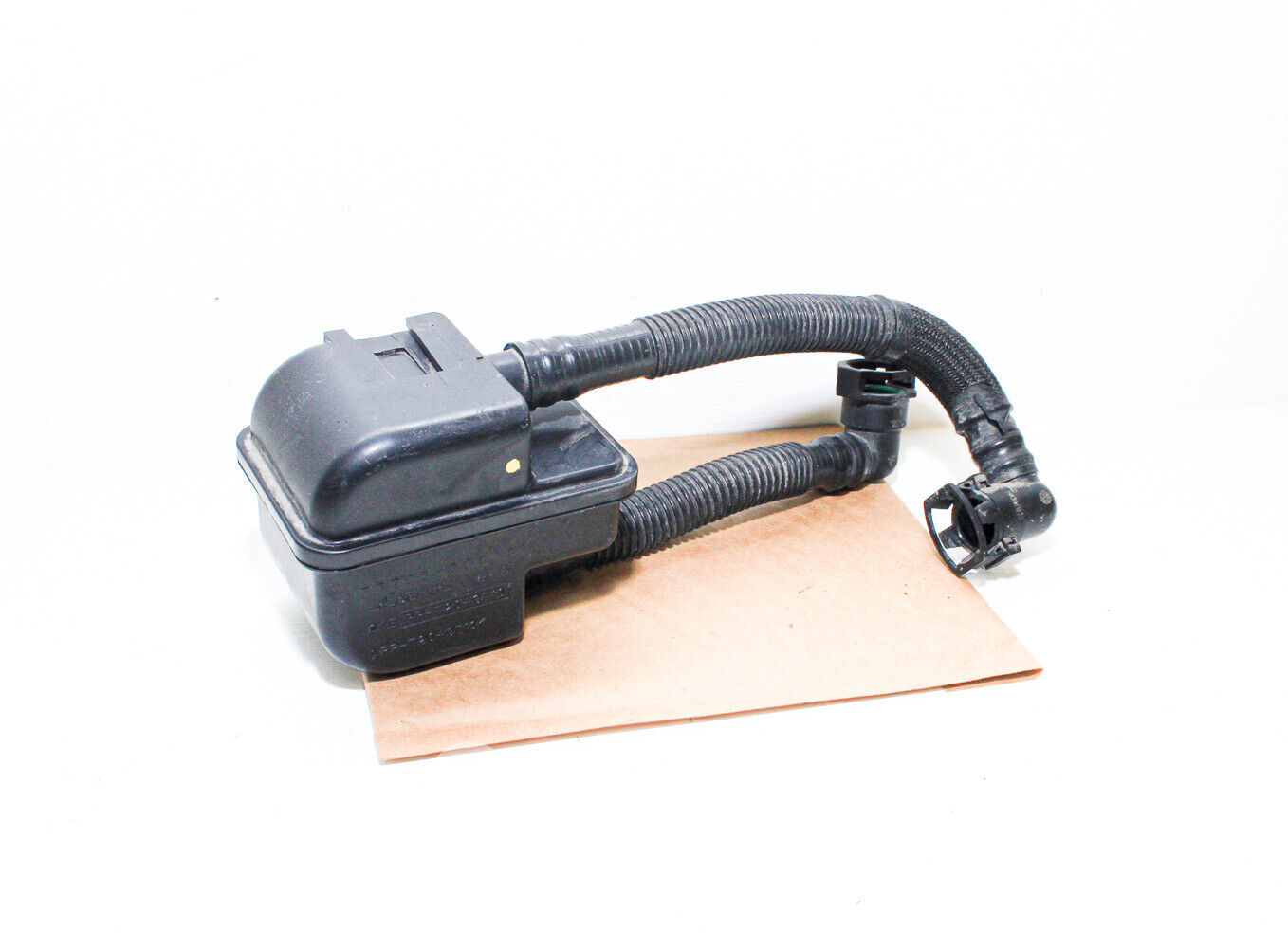 0613 Lexus Is350 Is250 Canister Charcoal Filter Subassy 7770630010